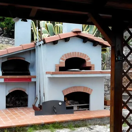 ヴィラ Il Pettirosso ラ・スペツィア