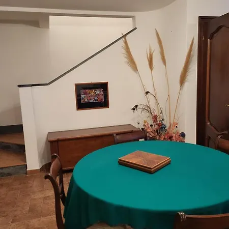 Il Pettirosso Villa La Spezia