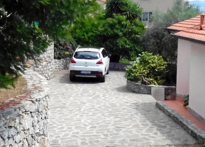 Βίλα Il Pettirosso Λα Σπέτσια